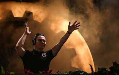 tiesto_c_01